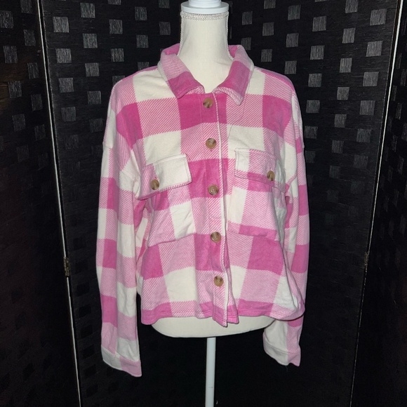 Pink plaid button down shirt with pockets in size XL - Picture 1 of 6